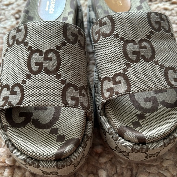 Gucci platform slides - Picture 2 of 4